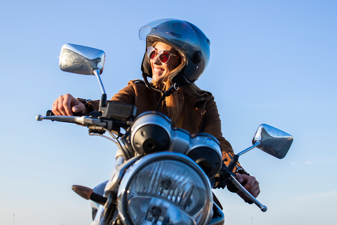 Liberdade sobre duas rodas é o seu sonho? Veja como conquistar sua primeira moto