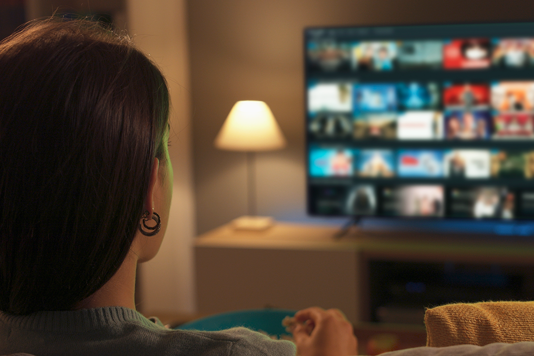 Saiba o que é uma TV OLED e como adquirir a sua de forma econômica